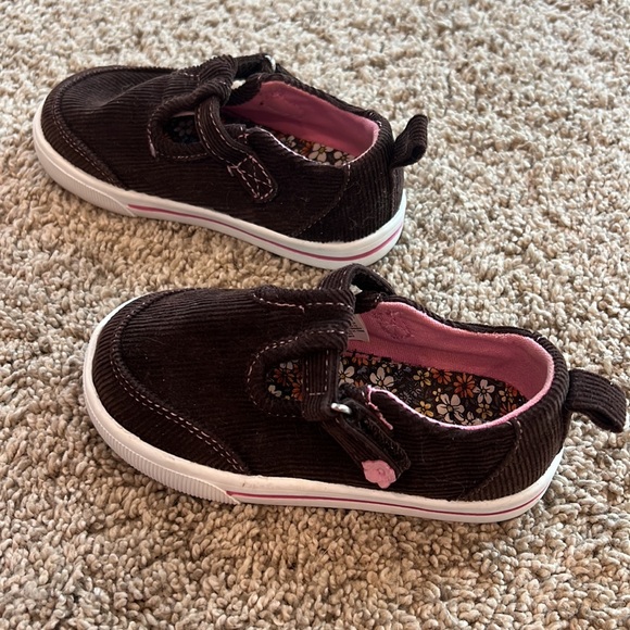 Toddler shoes - Picture 2 of 5